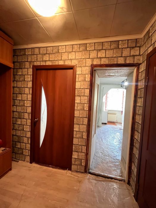 Продам 1 комн кв 12мкр Бывшее МСО