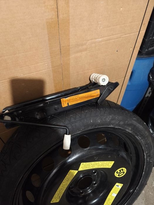 Резервна гума(патерица) за ауди а 5,6,7.