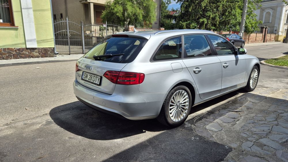Audi A4 B8 Facelift Avant 2.0 TDI 177 CP Automat | Pachet Sport | ACC / Lane Assist | Preț: 6.900 €