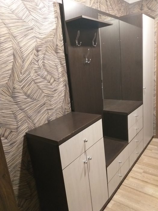 Продам прихожую!