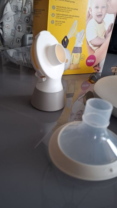 Електрическа помпа за кърма Medela Solo