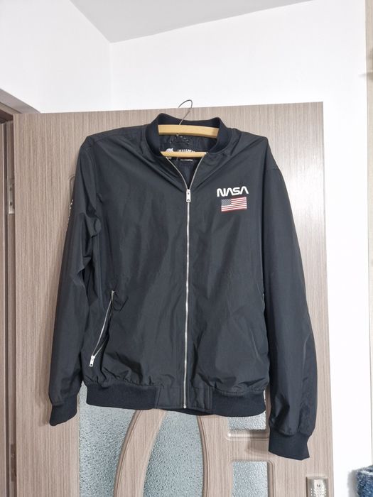 Geaca  NASA  Pull&Bear