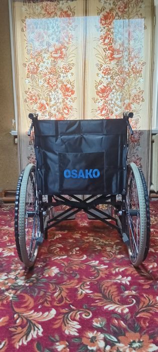 Складная инвалидная коляска OSAKO
