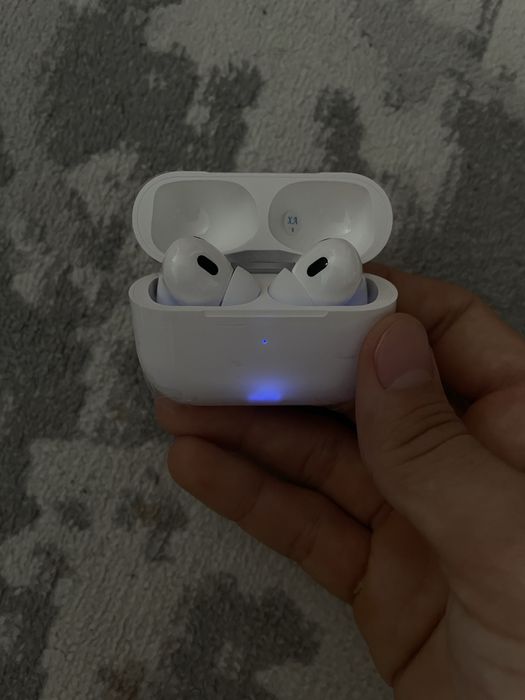 Продаю наушники Air pods 2