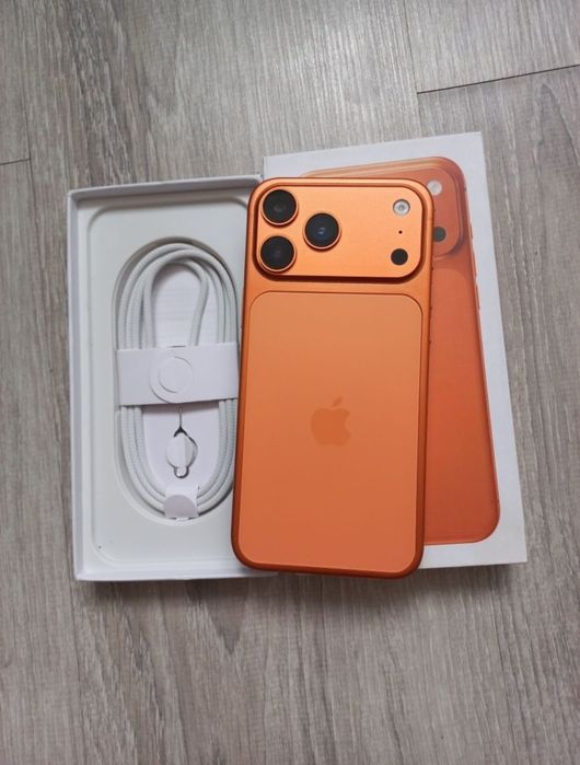 IPhone 17 pro max 1tb копииияяя сатылады