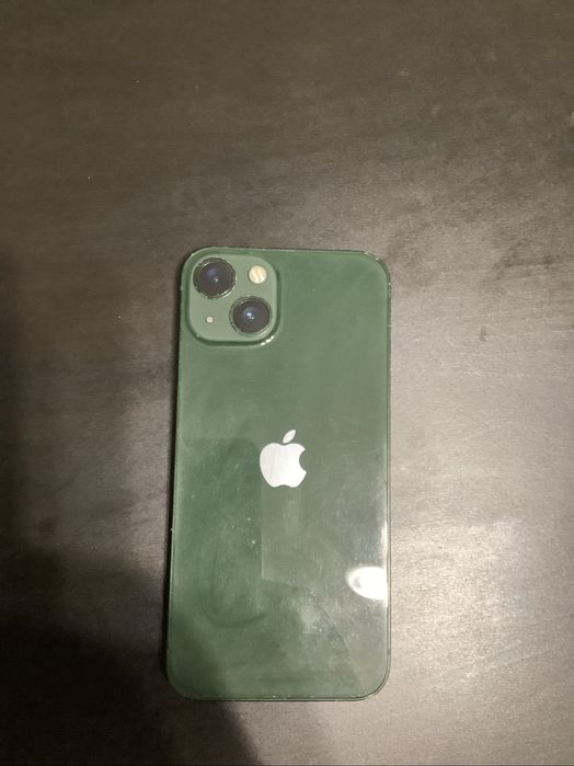 Продаю iphone 13, 128 гб.