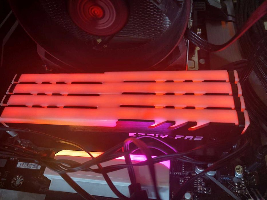 32GB 4000Mhz CL19 DDR4 - Patriot Viper