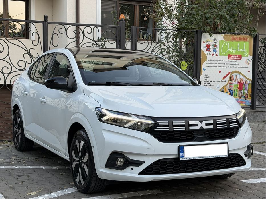 DACIA Logan 2025 — imagine 2