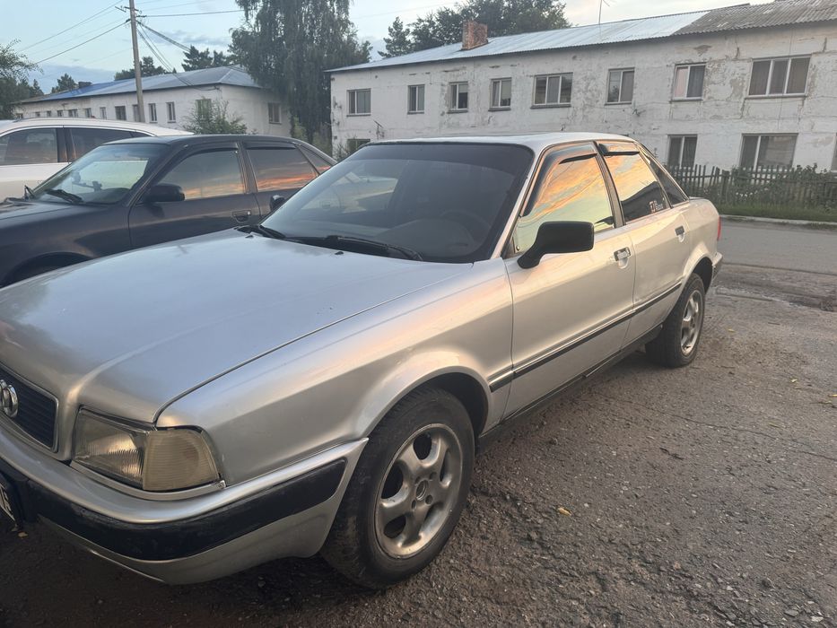 Продам ауди 80..