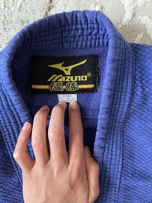 продам кимоно за дешево мизуно