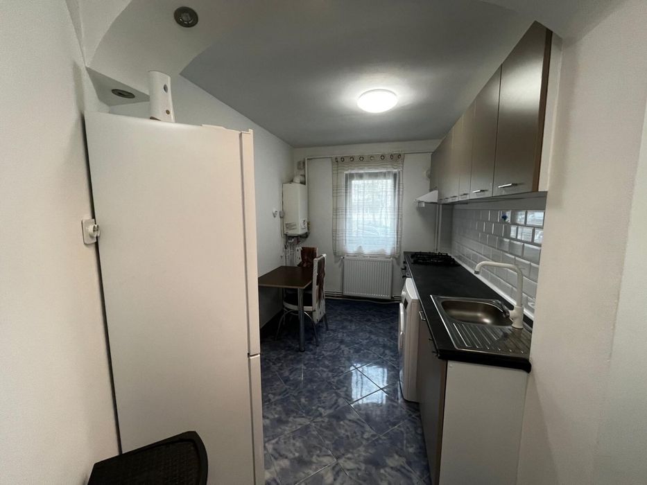 Garsoniera cf 1 , de inchiriat ..