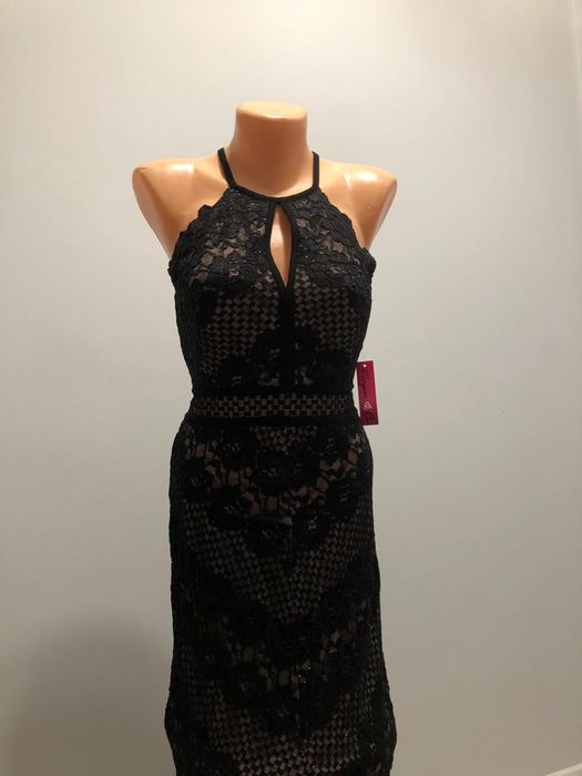 Платье коктейльное