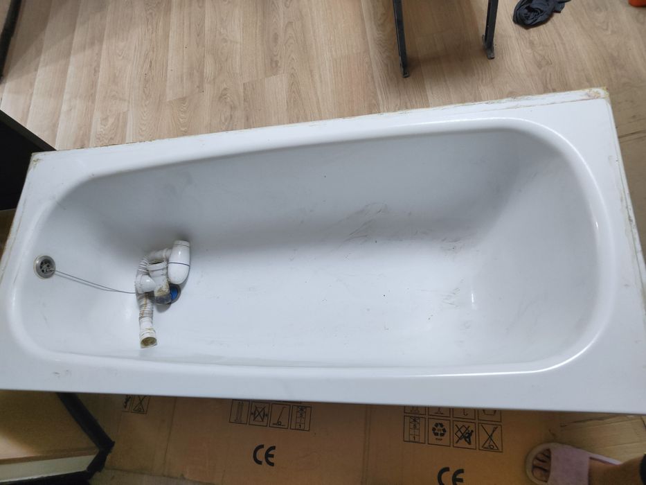 Продам ванну б/у