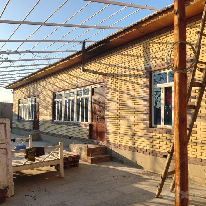 Balkonga ĝisht teramiz