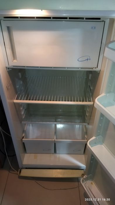 Холодильник  СВИЯГА