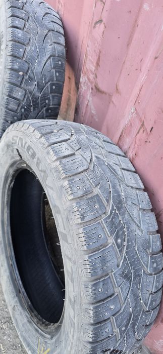 Продам зимние шины 15 размер 185/65