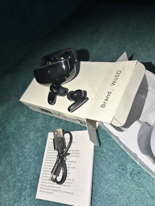 Casti prin bluetooth