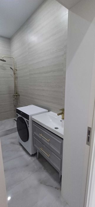 СВОЯ КВАРТИРА. Продам 2х комнатную квартиру, новостройка, Юнусабад 17.