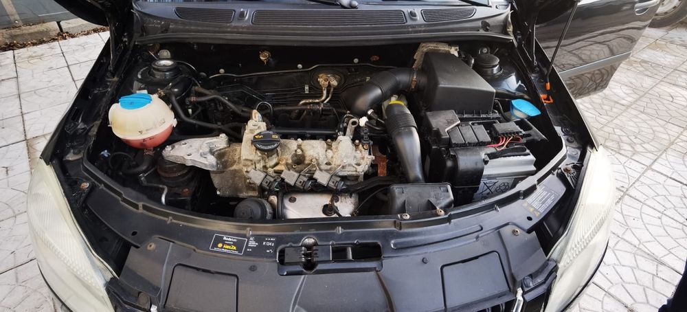 Motor Skoda VW 1.2 BENZINA  EURO4 Cutie viteze Caroserie roti si punti