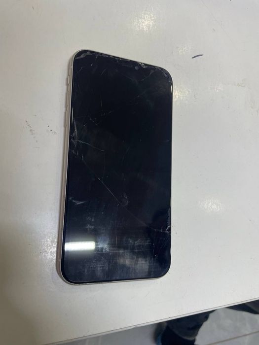 Айфон 11 128гб обмен