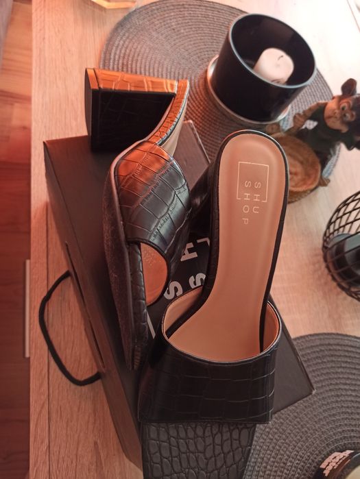 Нови дамски обувки/чехли 37/38