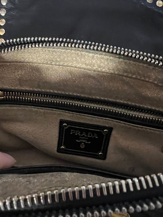 Чанта естествена кожа PRADA оригинал