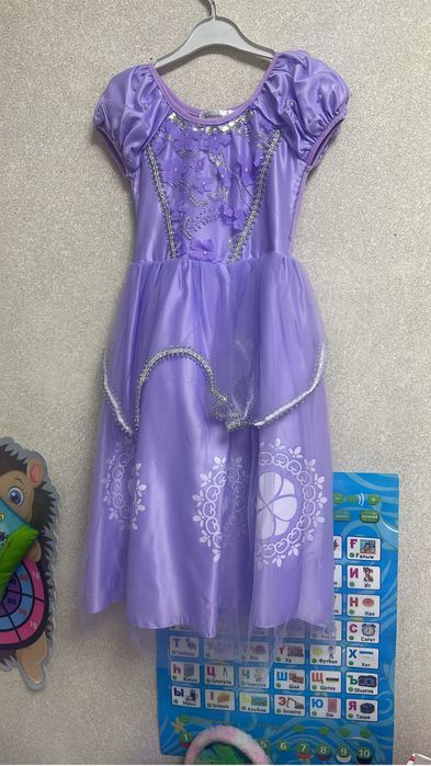 Платья новогодние