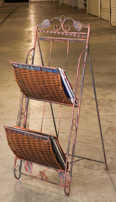 ваза, рамка-снимки, фруктиера, стойка за вино...други