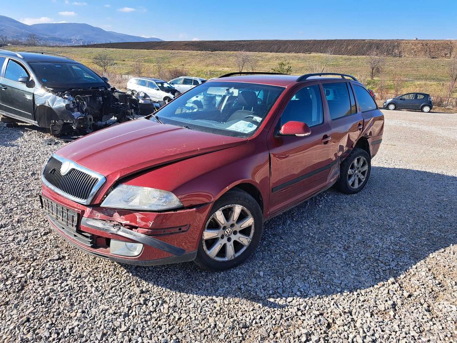 Skoda Octavia 2.0tdi bkd 140 комби 2007 на части, София