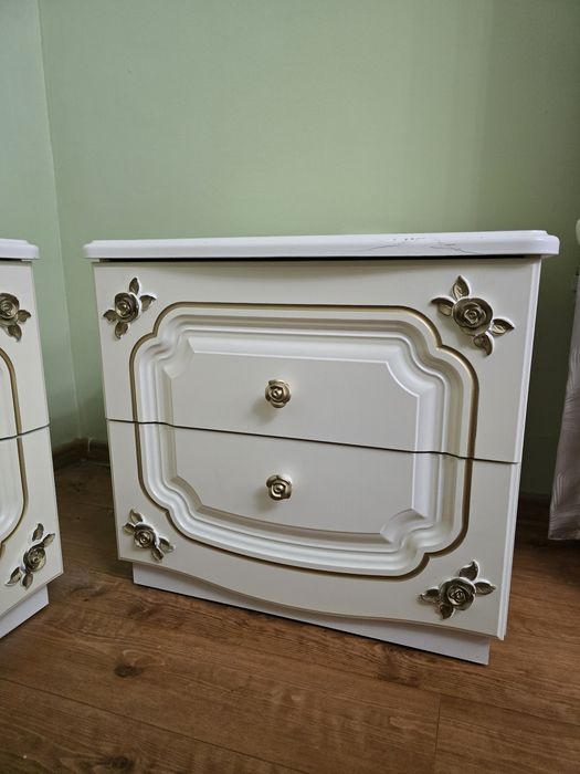 Продам комплект мебели