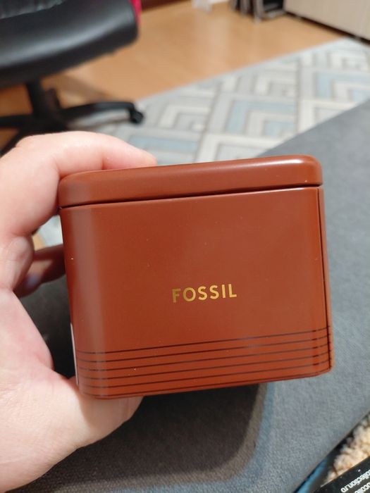 Vând colecție de ceasuri fossil, lorus,  casio, lee cooper  bărbați