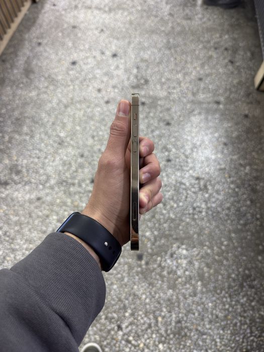 Iphone 12pro GOLD