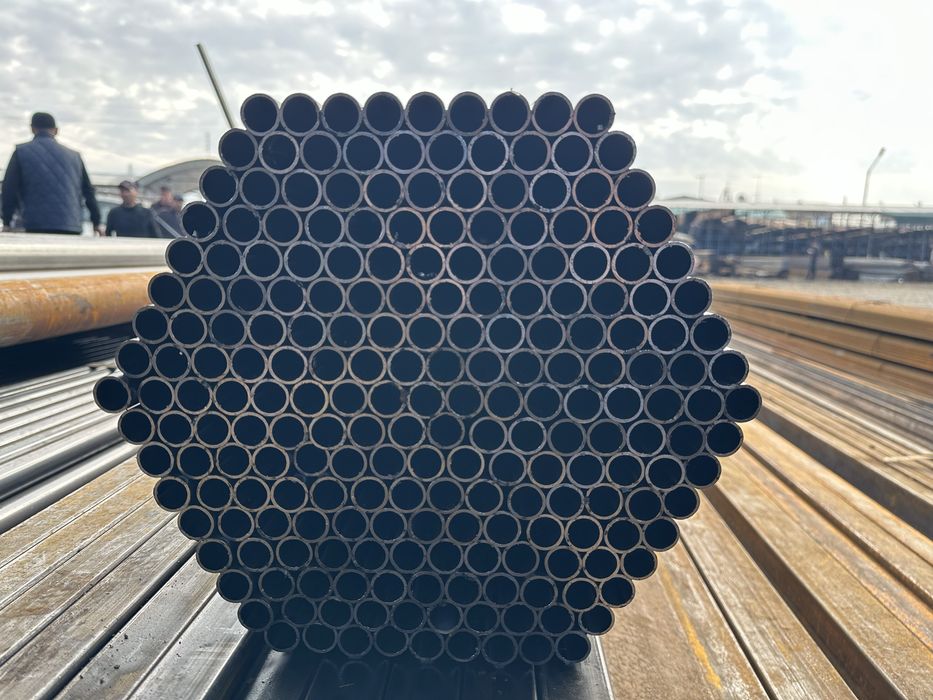 Профиль Труба квадрат Листь