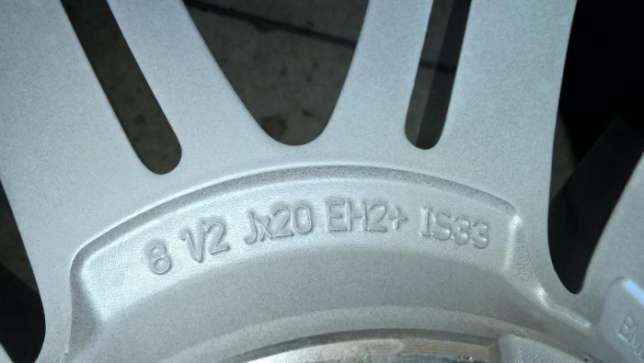 O Janta fata 20 toli originala bmw 6854558 seria 5 , 6 , 7 M