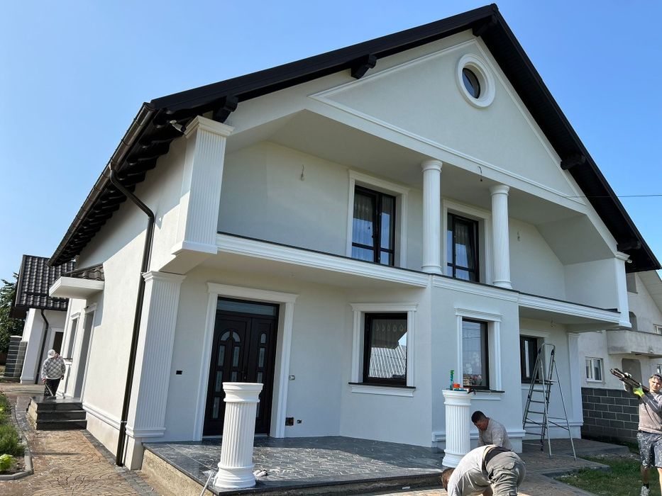 Finisaje interioare și exterioare