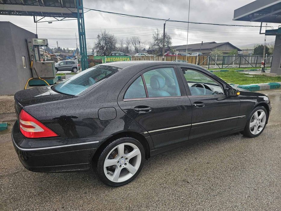 На части C350 M272 Ц350 W203 Mercedes Двигател 17 джанти спорт пакет