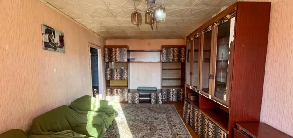 продам 3-х ком. 56в. центр 2-этаж