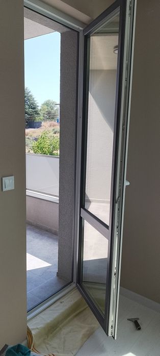 Пране на мека мебел ,Почистване на стъкла