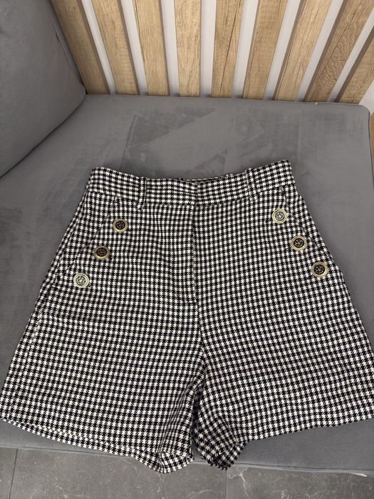 Къси панталони Zara