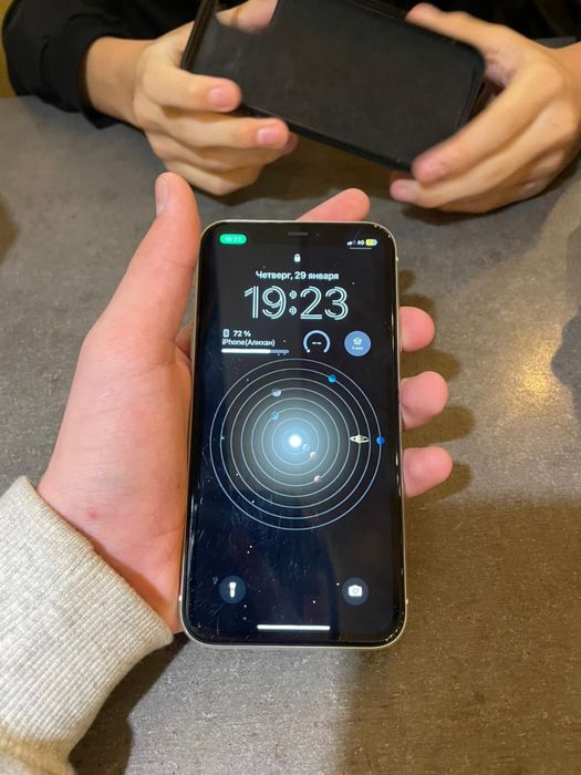 Обменяю Айфон 11 в белом цвете