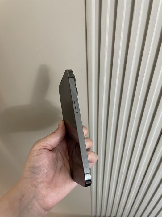 Продам Iphone 13 pro 128 gb в идельном состоянии