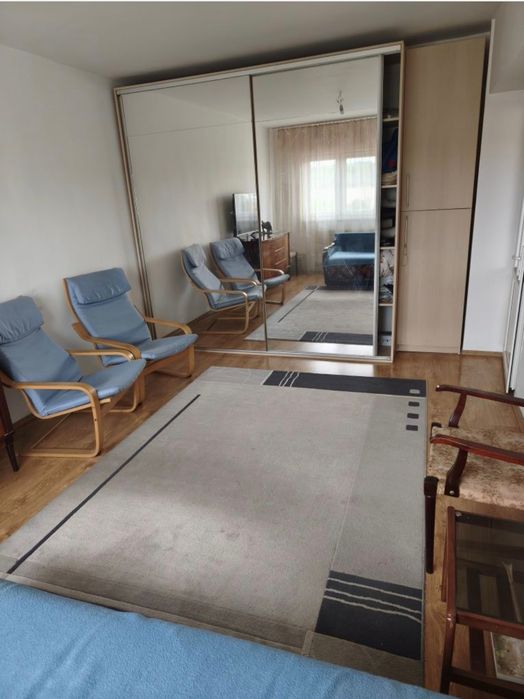 Apartament cu o camera + garaj