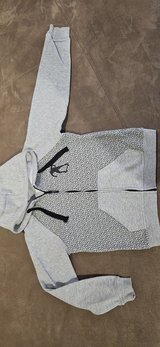 Nike, Adidas, Puma - Разпродажба на детски дрехи