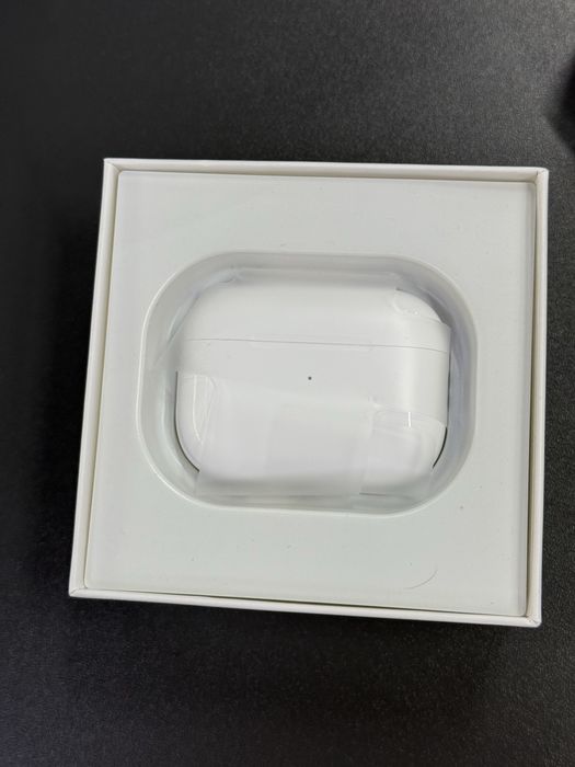 Airpods 2 nd gwneration pro продаются
