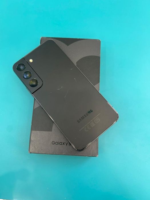 Обменяю Samsung s22