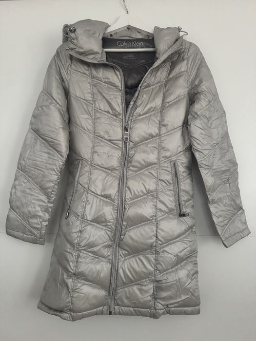 Дамско яке с гъши пух Calvin Klein