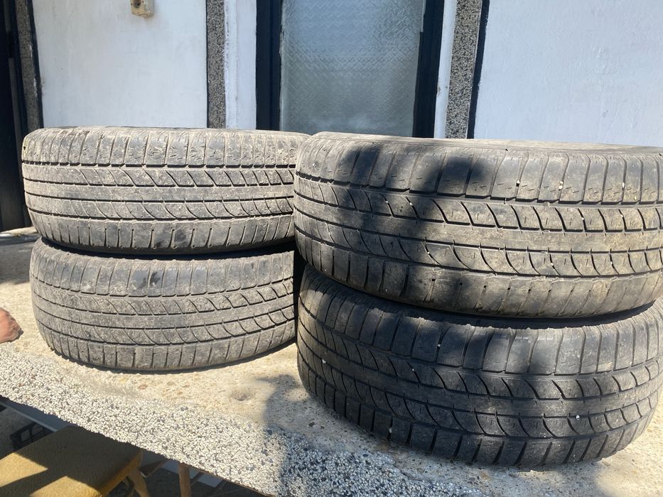 Автомобилни гуми
