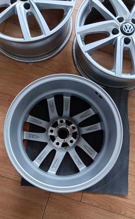 Jante 17 VW Passat Tiguan Skoda Superb Kodiaq Seat Tarraco 5x112 ET40