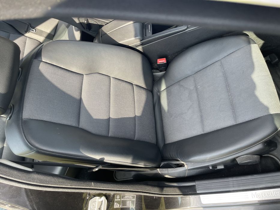 Салон за Mercedes w204 комби