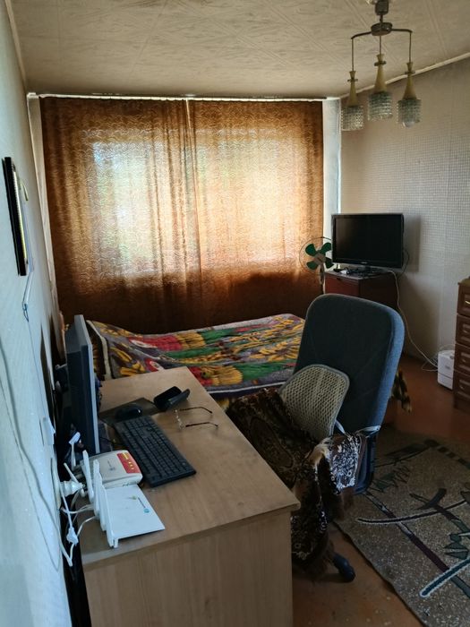 Продам квартиру трёх комнатную